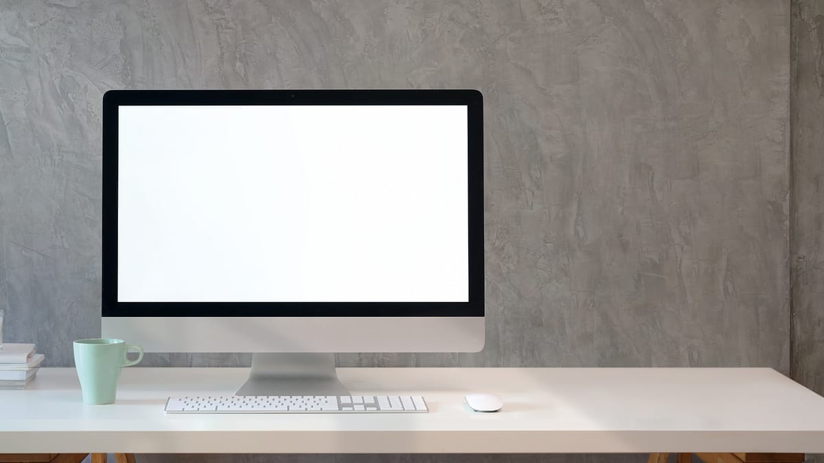 Print-on-demand in Poland and the USA – AI art sales Print-on-demand in Poland and the USA – computer screen symbolizing AI art sales